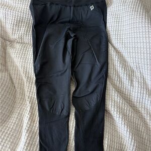 Peloton Black Ribbed High-Waist Leggings